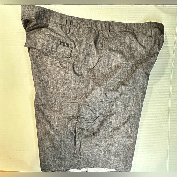 Lee Men's Big and Tall Performance Cargo Short, Grey Heathered, Size 50 Preowned - Picture 8 of 12